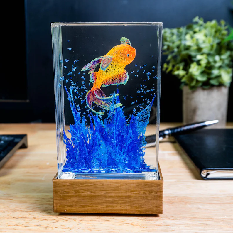 Goldfish Resin Lamp – Splashing Water Night Light, Handmade Aquatic Nature Sculpture