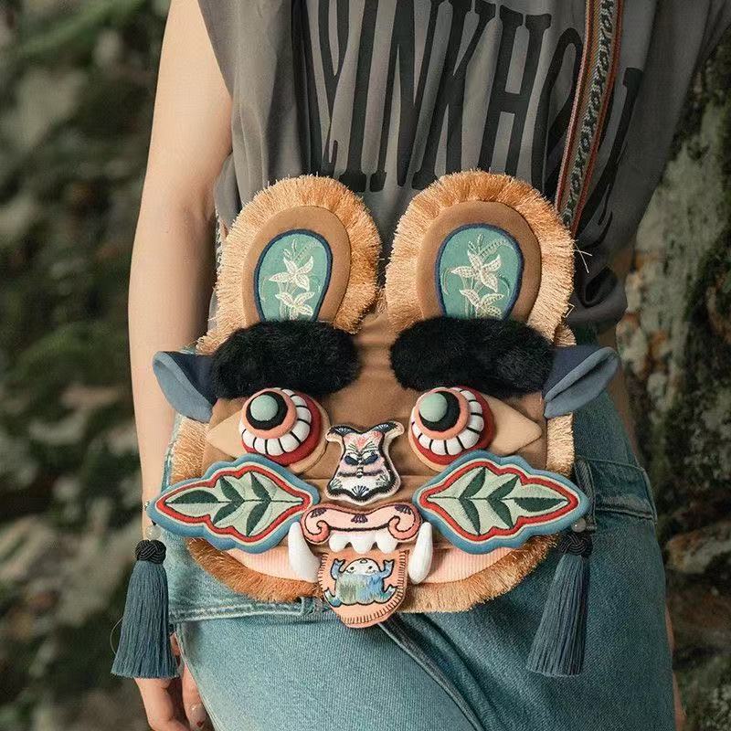Bag of the same style as Musk's son's